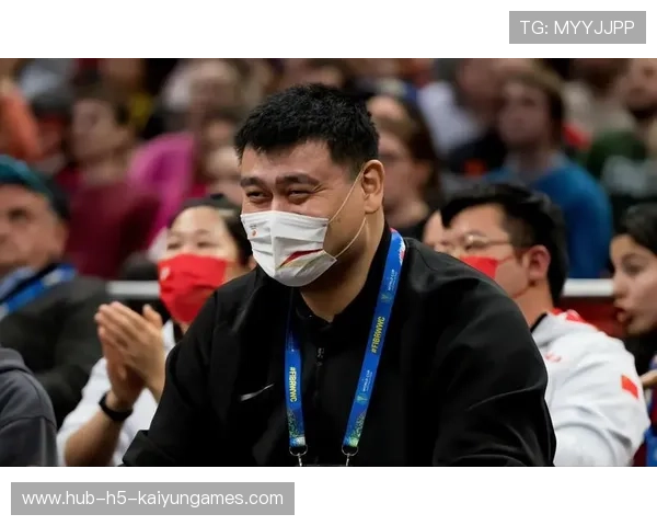 中国女篮用拼搏书写新时代荣光，中国女篮拼搏观后感